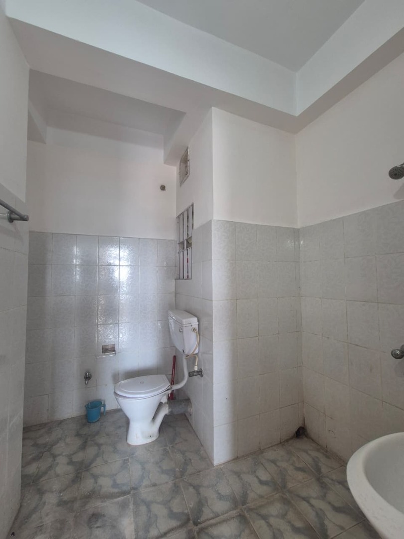 Semi Furnished 3bhk in Chandmari, Guwahati, Assam, India for Rent